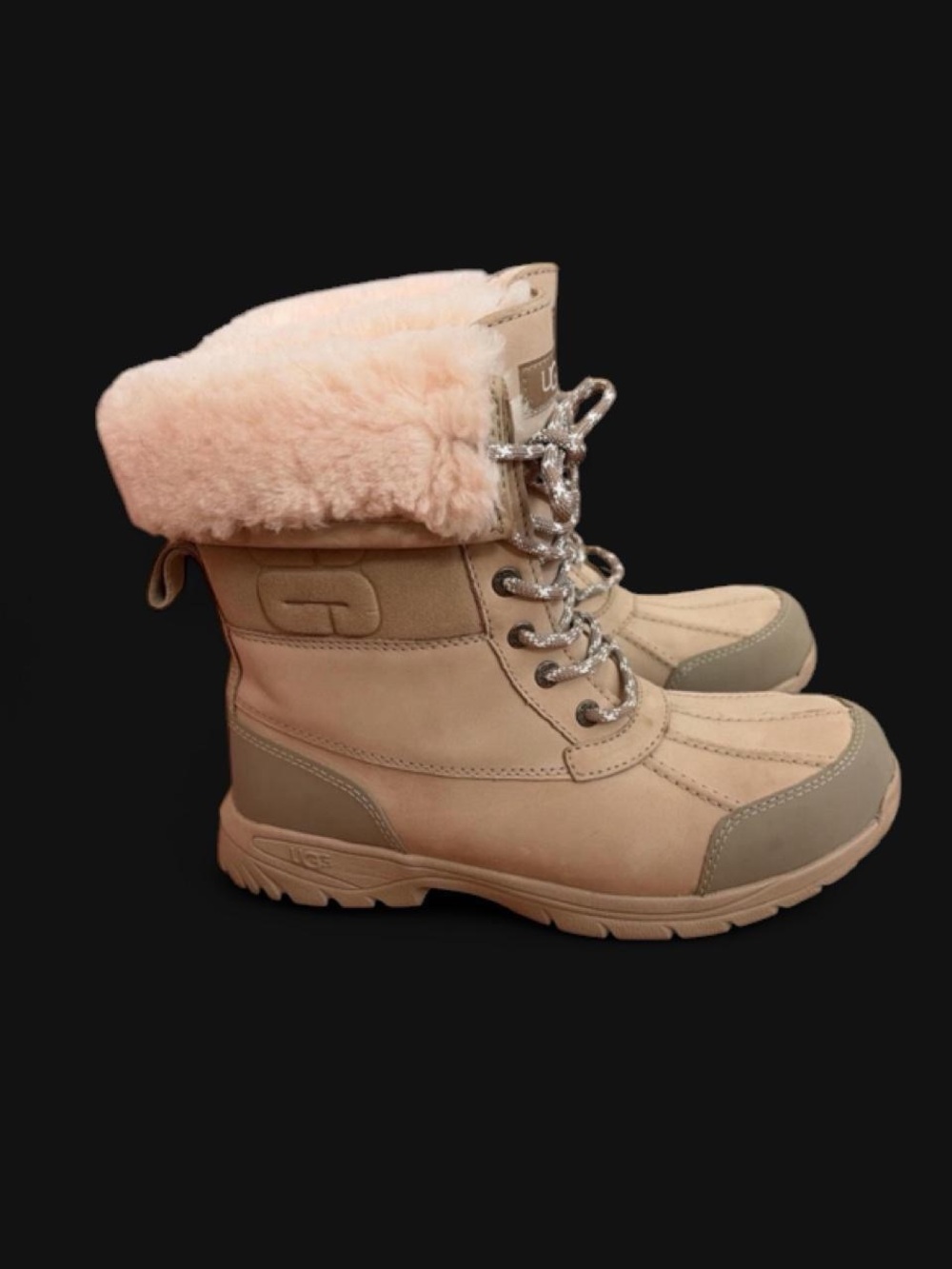 UGG Men’s Butte Logo Boot